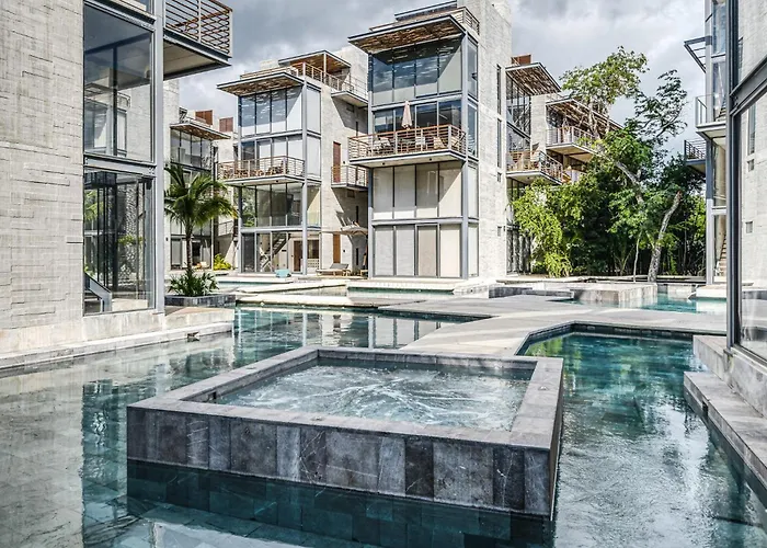 Apartment Divine 1br Swim Up With Cenote And Gym