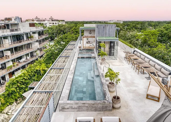 Divine 1br Swim Up With Cenote And Gym Tulum